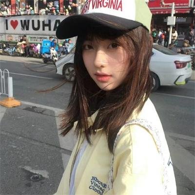 皇帝不在的八月